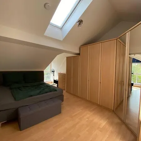 아파트 3-zimmer In Ruhiger Lage